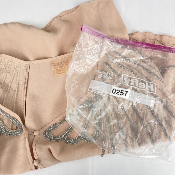 Boyod Embellishments V-Neck Butterfly Half Sleeve Nancy Top Pink Silver Women S - Picture 11 of 13